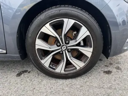 Photo 9 Renault Clio  E-Tech hybride 145