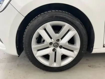 Photo 15 Renault Clio  TCe 90 - 21N