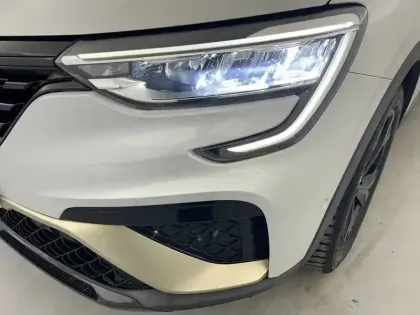 Photo 56 Renault Arkana  E-Tech hybride 145 - 22