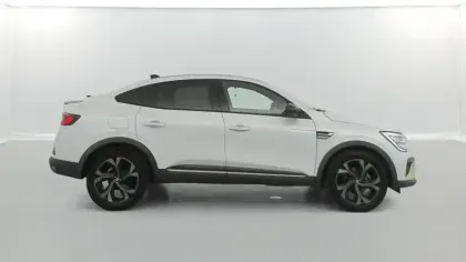 Photo 37 Renault Arkana  E-Tech hybride 145 - 22