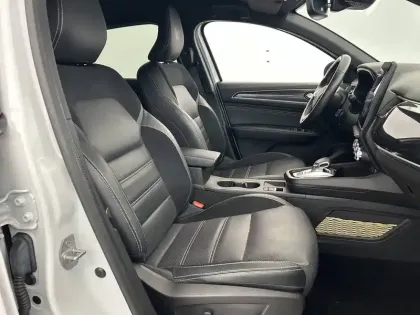 Photo 44 Renault Arkana  E-Tech hybride 145 - 22