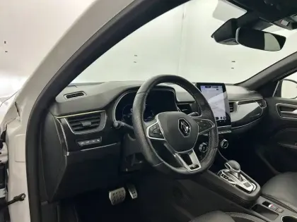 Photo 39 Renault Arkana  E-Tech hybride 145 - 22