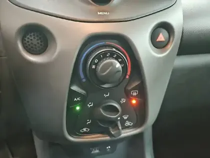 Photo 14 Peugeot 108  VTi 72ch S&S BVM5