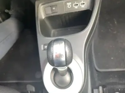 Photo 12 Renault Twingo  III E-Tech