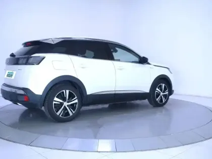 Photo 120 Peugeot 3008  Hybrid 225 e-EAT8