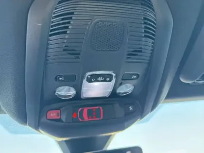 Photo 42 Peugeot 3008  Hybrid 225 e-EAT8