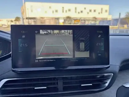 Photo 39 Peugeot 3008  Hybrid 225 e-EAT8