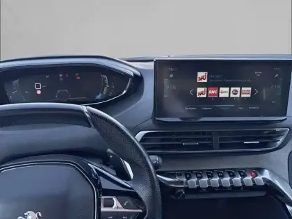 Photo 7 Peugeot 3008  Hybrid 225 e-EAT8