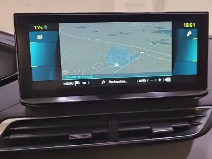 Photo 98 Peugeot 3008  Hybrid 225 e-EAT8