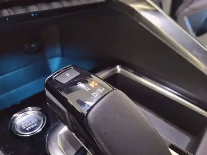 Photo 57 Peugeot 3008 Gén. II Ph2 GT 5