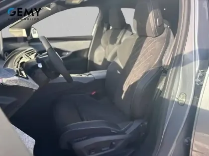 Photo 8 Peugeot 3008  Hybrid 145 e-DCS6