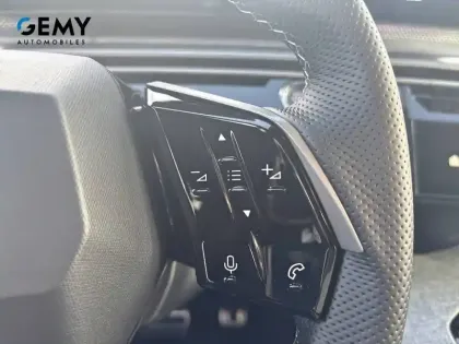 Photo 56 Peugeot 3008  Hybrid 145 e-DCS6