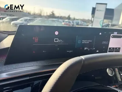 Photo 43 Peugeot 3008  Hybrid 145 e-DCS6