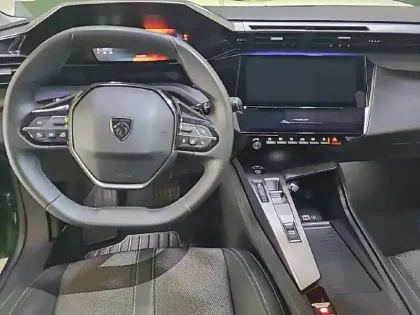 Photo 58 Peugeot 308  PureTech 130ch S&S EAT8