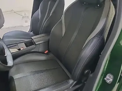 Photo 30 Peugeot 308 Gén. III Ph1 Allure Pack 5