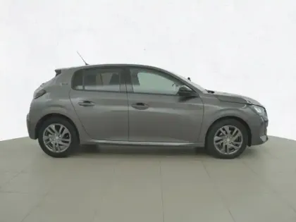 Photo 27 Peugeot 208  PureTech 100 S&S BVM6