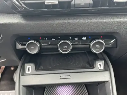 Photo 18 Citroën C4  PureTech 130 S&S BVM6