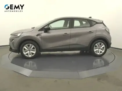 Photo 18 Renault Captur  E-Tech full hybrid 145 ch