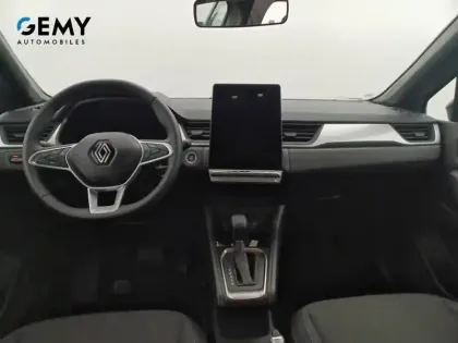 Photo 7 Renault Captur  E-Tech full hybrid 145 ch