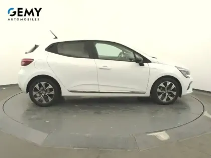 Photo 24 Renault Clio Gén. V (BJA) Ph2 Evolution 5