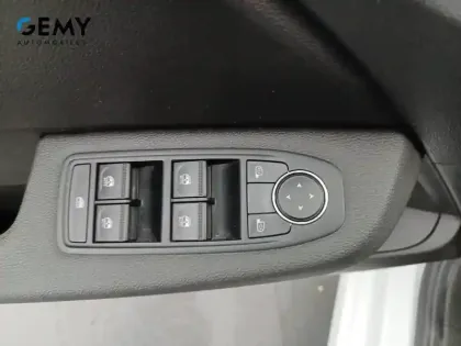 Photo 11 Renault Clio  TCe 90