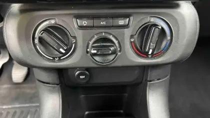 Photo 16 Citroën C3  PureTech 83 S&S BVM5