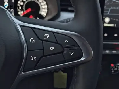 Photo 15 Renault Clio  TCe 90