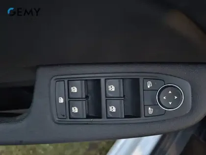 Photo 12 Renault Clio  TCe 90