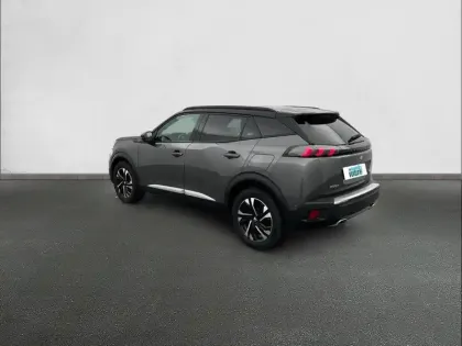 Photo 66 Peugeot 2008  PureTech 130 S&S EAT8