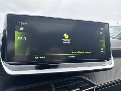 Photo 54 Peugeot 2008  PureTech 130 S&S EAT8