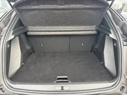 Photo 5 Peugeot 2008  PureTech 130 S&S EAT8