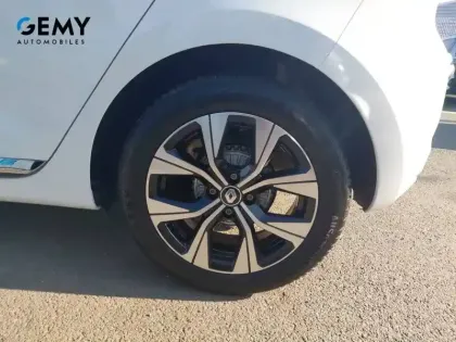 Photo 10 Renault Clio  TCe 90