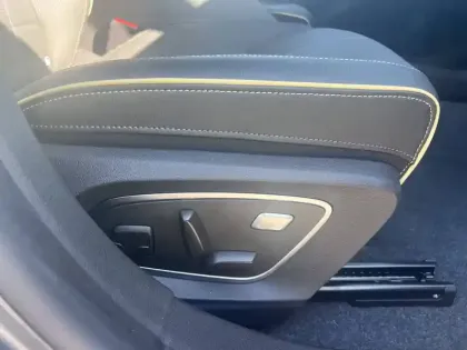 Photo 19 Renault Megane  E-Tech 220 ch autonomie confort GSR2