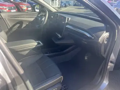 Photo 15 Renault Megane  E-Tech 220 ch autonomie confort GSR2