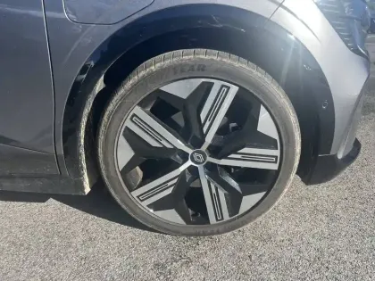 Photo 9 Renault Megane  E-Tech 220 ch autonomie confort GSR2