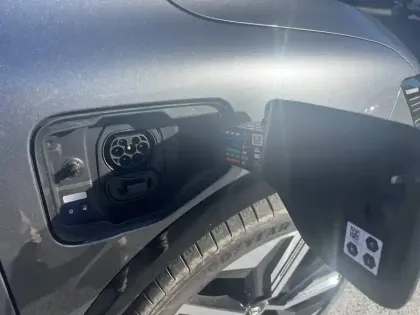 Photo 13 Renault Megane  E-Tech 220 ch autonomie confort GSR2