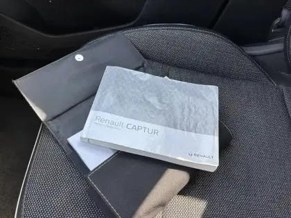 Photo 38 Renault Captur  TCe 130 EDC FAP