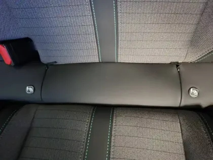 Photo 31 Peugeot 2008  PureTech 130 S&S BVM6