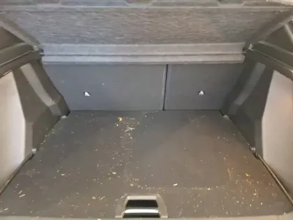 Photo 7 Peugeot 2008  PureTech 130 S&S BVM6