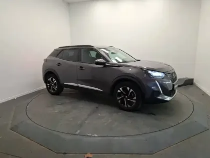 Photo 5 Peugeot 2008  PureTech 130 S&S BVM6