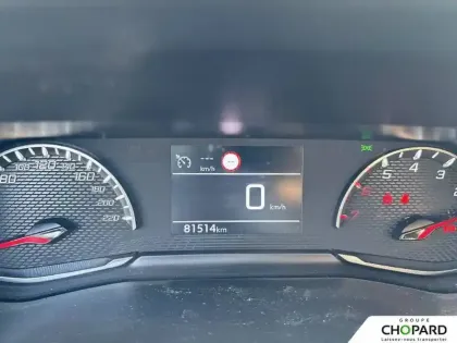 Photo 16 Peugeot 2008  PureTech 130 S&S BVM6