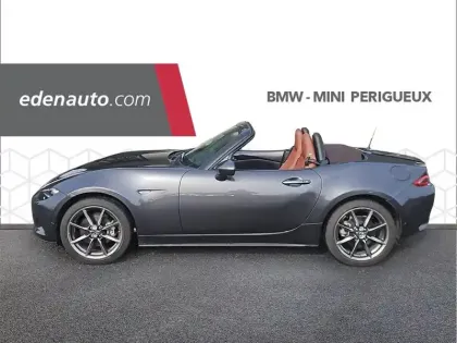 Photo 37 Mazda Mx-5  Roadster 2.0L SKYACTIV-G 184 ch