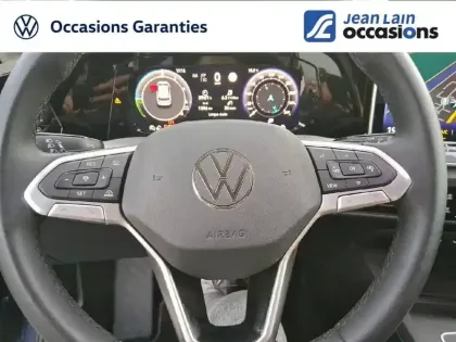 Photo 17 Volkswagen Golf  1.5 eHybrid 204 DSG6