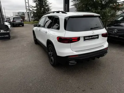 Photo 46 Mercedes GLB  200 d 8G-DCT