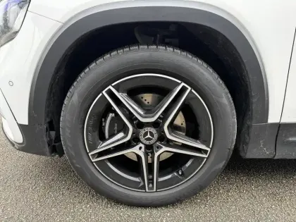 Photo 50 Mercedes GLB  200 d 8G-DCT