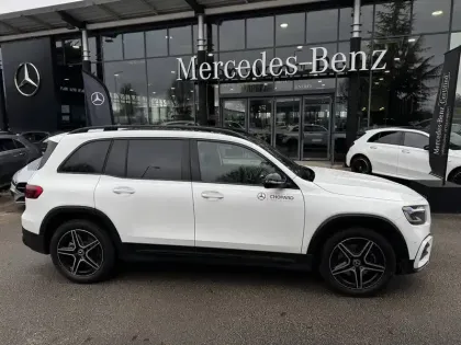 Photo 43 Mercedes GLB  200 d 8G-DCT