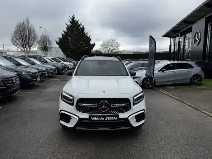 Photo 49 Mercedes GLB  200 d 8G-DCT