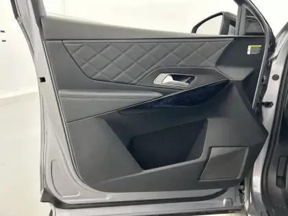 Photo 10 DS DS 7 Gén. I Ph1 Grand Chic 5