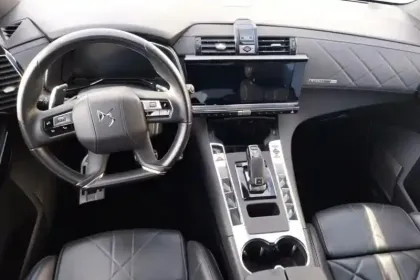 Photo 8 DS DS 7 DS7 Crossback PureTech 180 EAT8