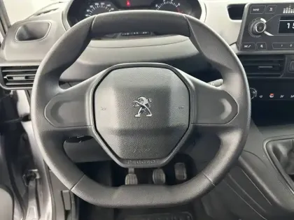 Photo 14 Peugeot Partner Gén. III Ph1 Pro 3